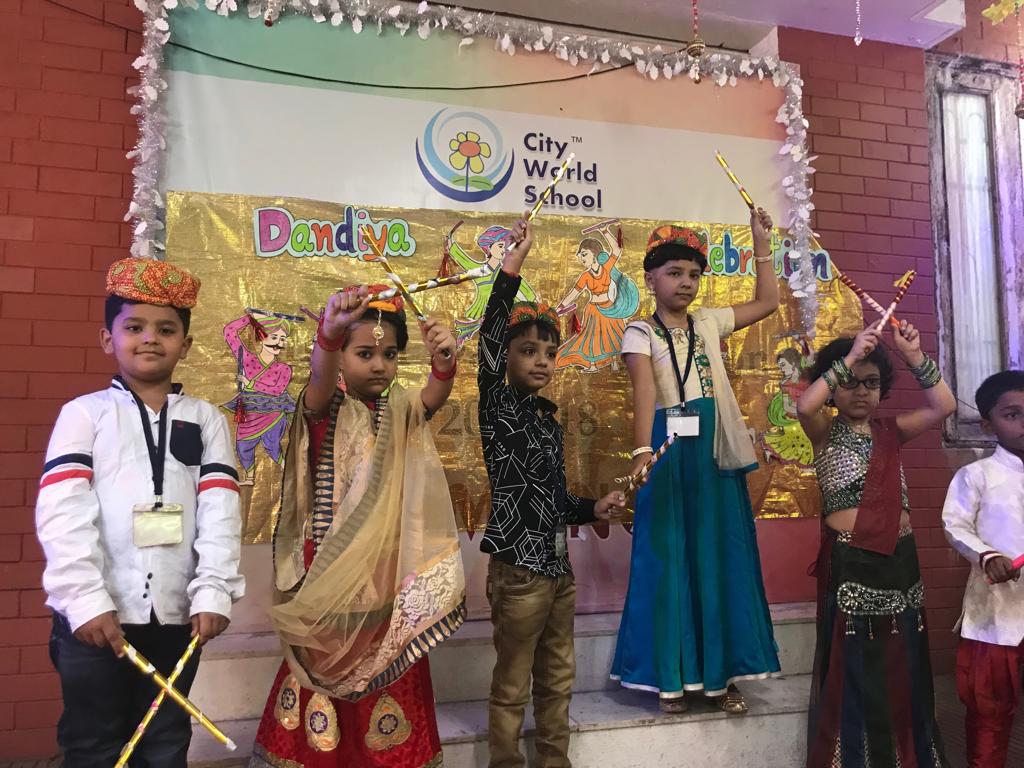 Dandiya